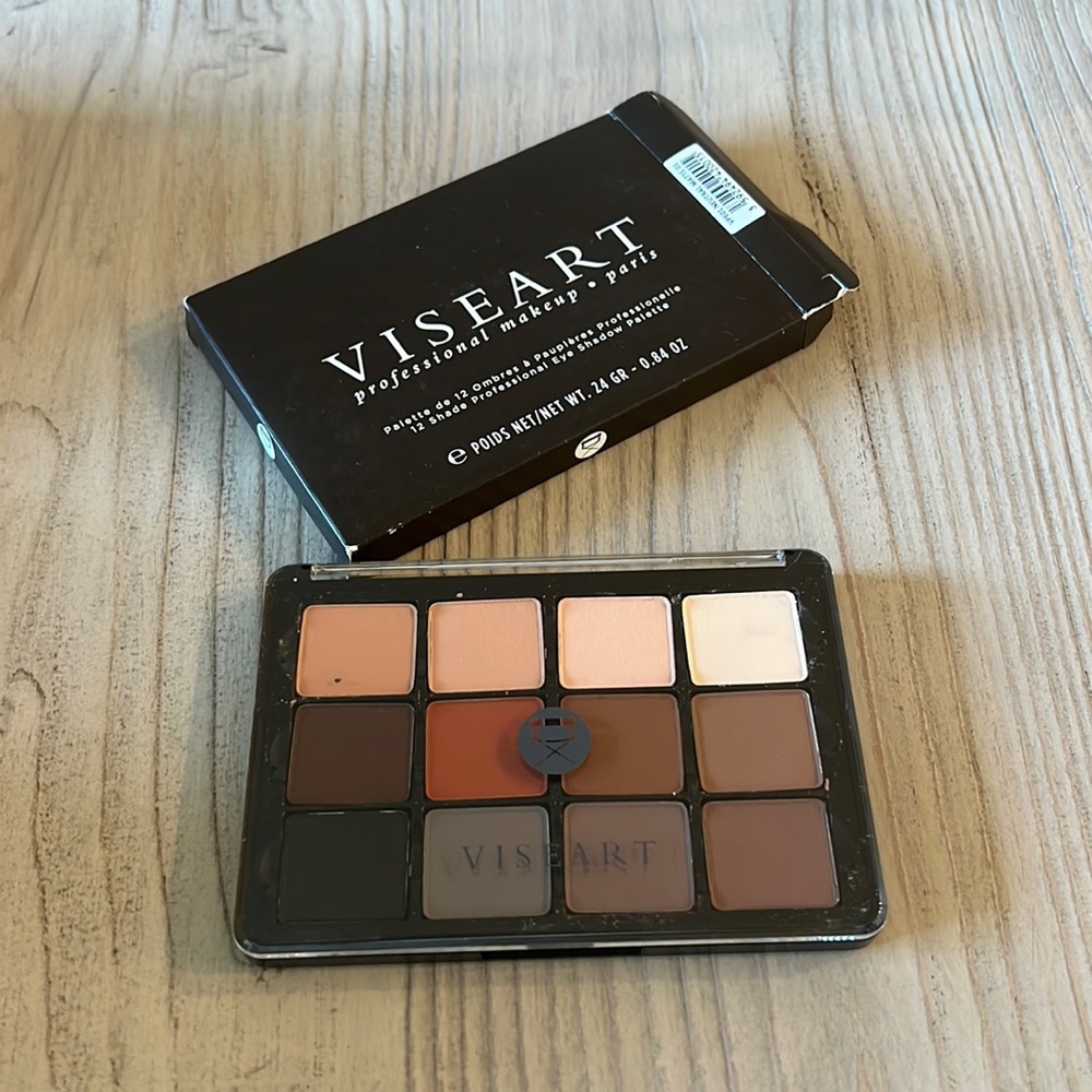 New! Viseart Neutral Matte 01 eyeshadow palette